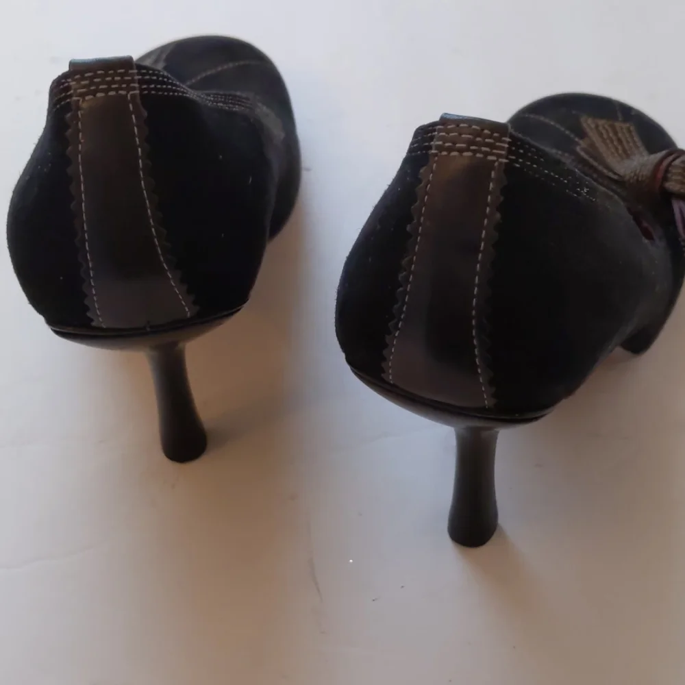Materia Prima elegant black